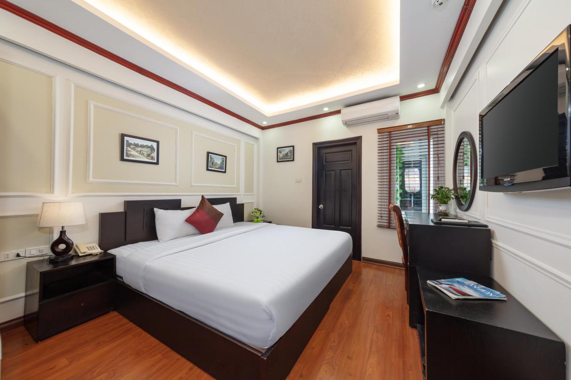Viet Hotel & Travel Hanoi Exterior photo