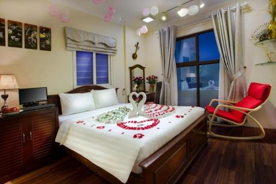 Viet Hotel & Travel Hanoi Exterior photo