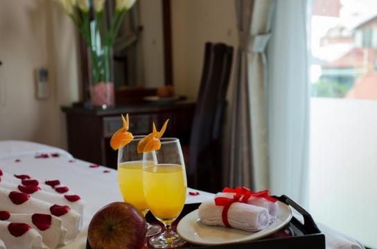 Viet Hotel & Travel Hanoi Exterior photo